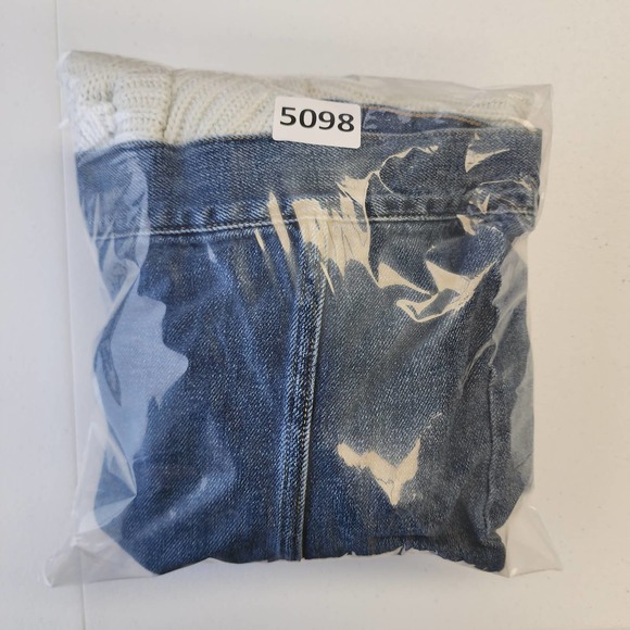 Abercrombie & Fitch denim jacket with built in scarf size XS - Picture 9 of 9